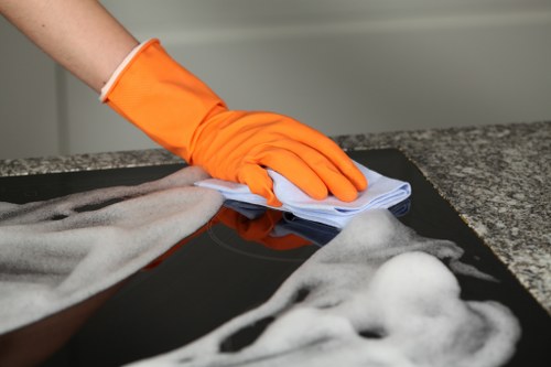 Professional move out cleaning in an NW2 residential property